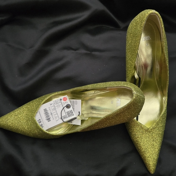 NWT Zara Wickedly Good Sparkling Green Heels - Picture 9 of 14
